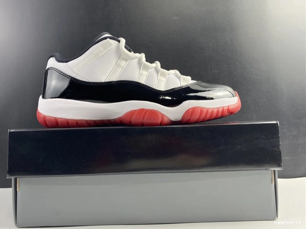 AV2187-160 Jordan Bred Low 11 Retro Air Concord 0714